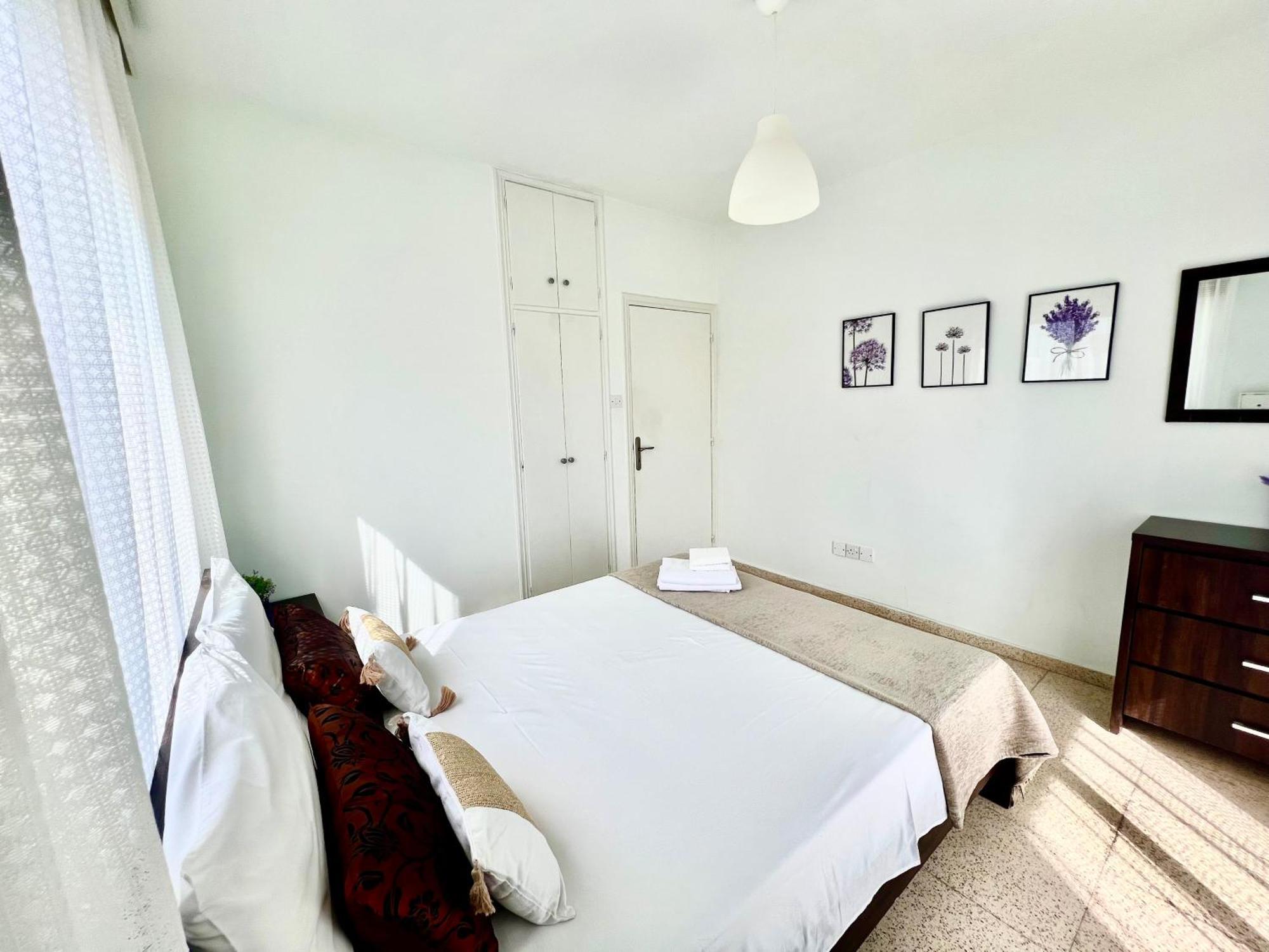 Apt On The Street Of Bars&Nightclubs In Ayia Napa 11 Apartment Екстериор снимка