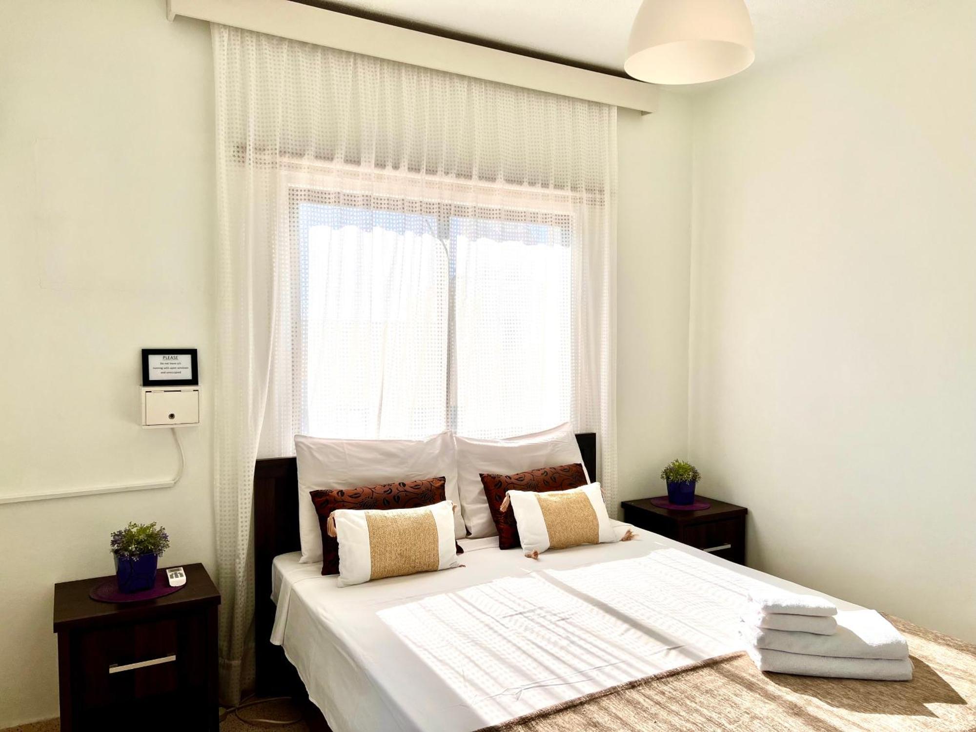 Apt On The Street Of Bars&Nightclubs In Ayia Napa 11 Apartment Екстериор снимка